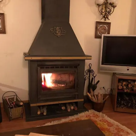 بيت للعطل Casa Jardin, Merendero, Chimenea Burgos, Espana